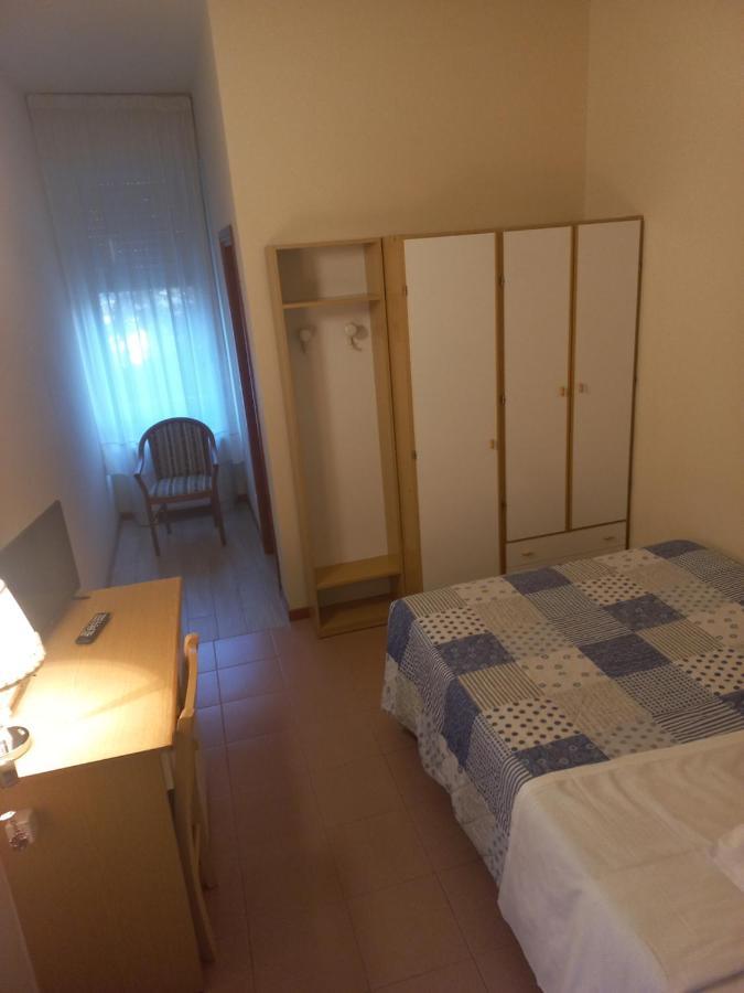קסטל סן פייטרו טרמה Park Hotel מראה חיצוני תמונה