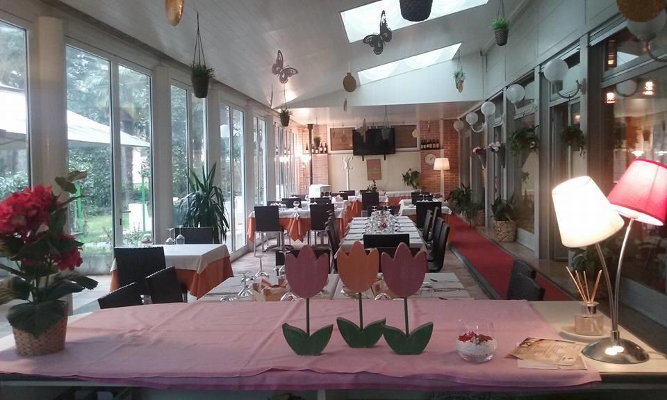 קסטל סן פייטרו טרמה Park Hotel מראה חיצוני תמונה