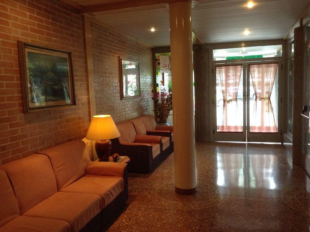 קסטל סן פייטרו טרמה Park Hotel מראה חיצוני תמונה
