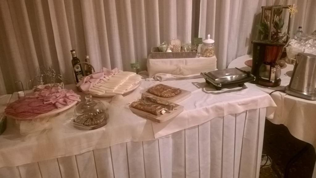 קסטל סן פייטרו טרמה Park Hotel מראה חיצוני תמונה