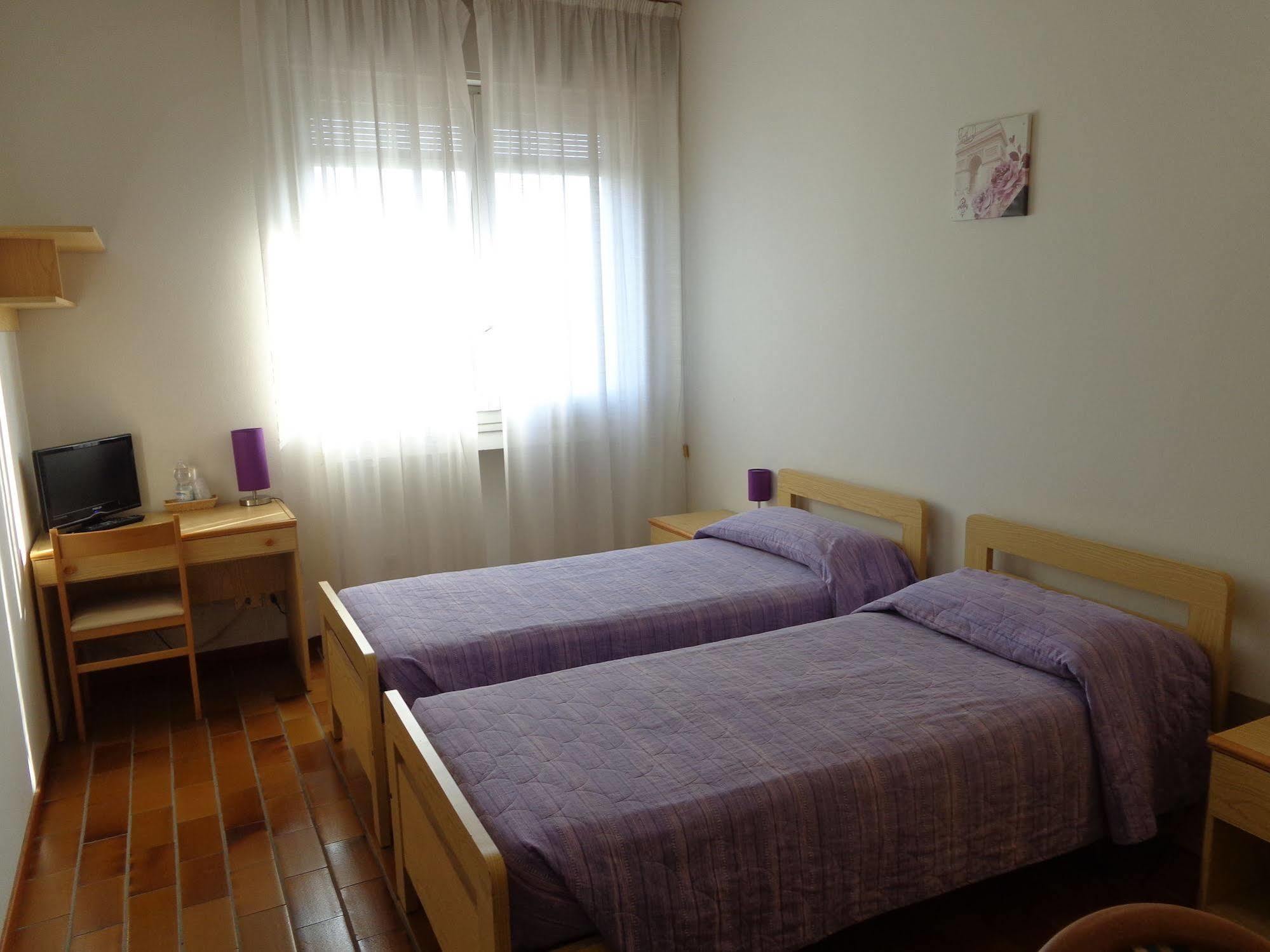 קסטל סן פייטרו טרמה Park Hotel מראה חיצוני תמונה